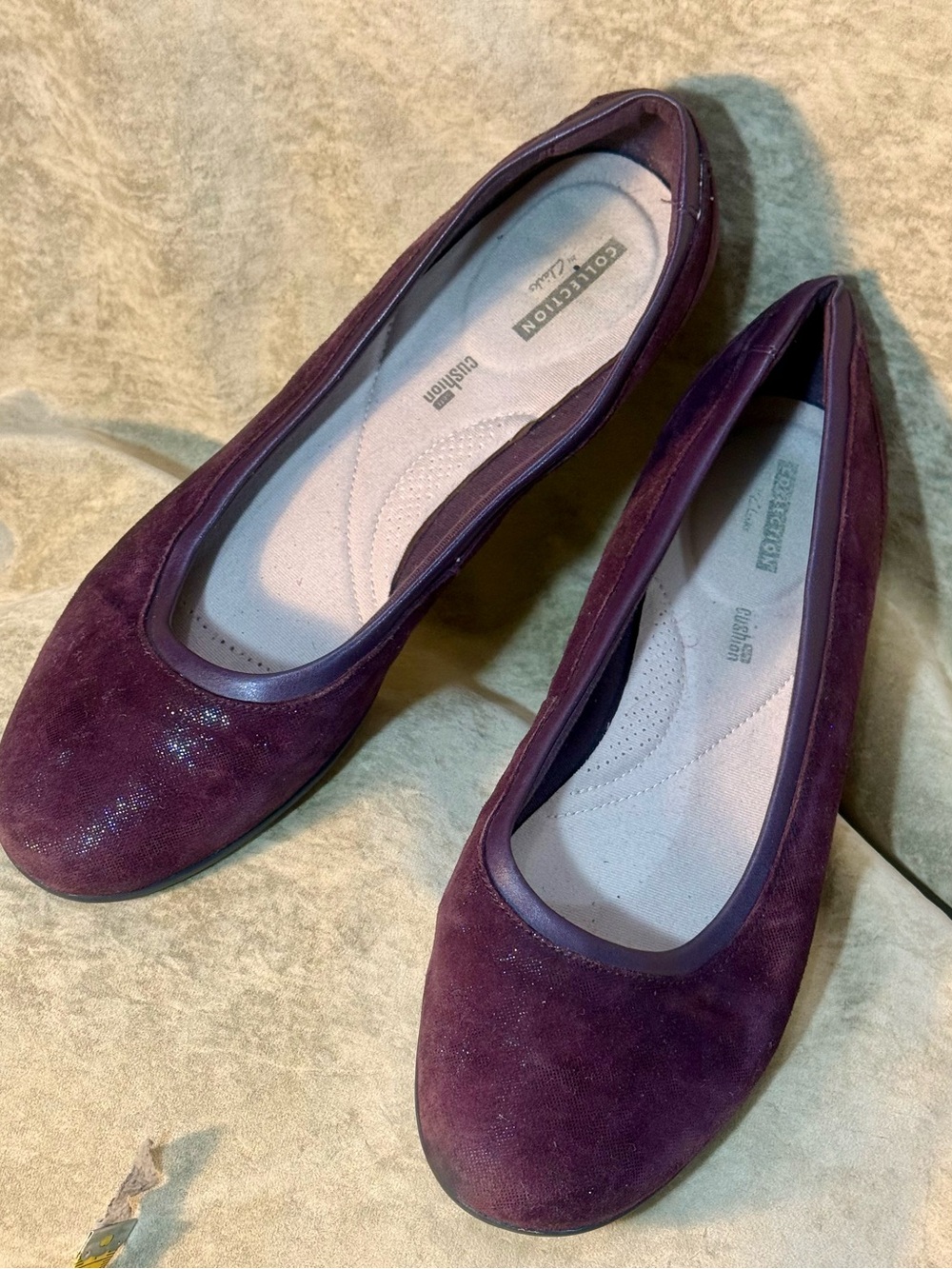 Clarks Women's Plum Suede Ballet Flats
